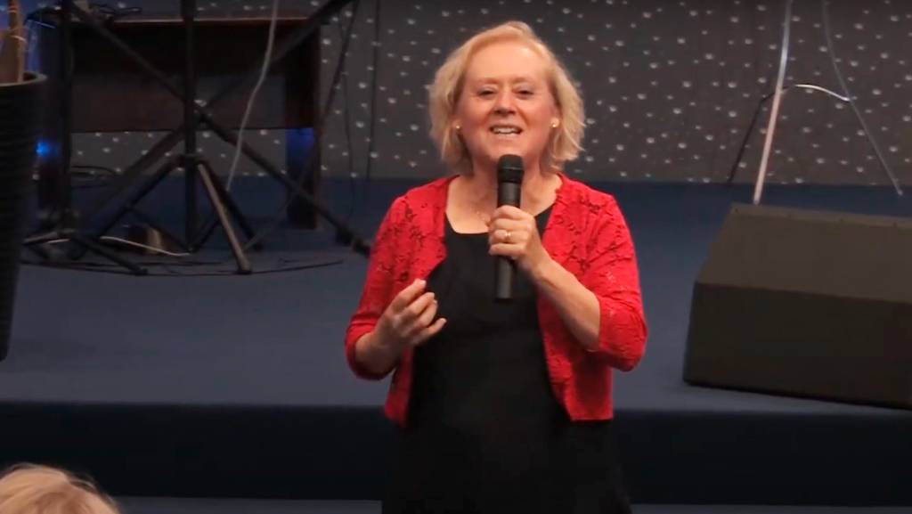 Jesus, a videira verdadeira - Gena Ferreira