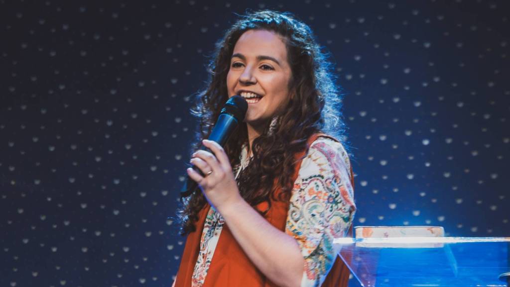 PENTECOSTES: Antes, durante e depois - Ana Ferreira