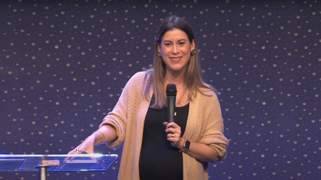 24º Aniversário - Tati Joslin