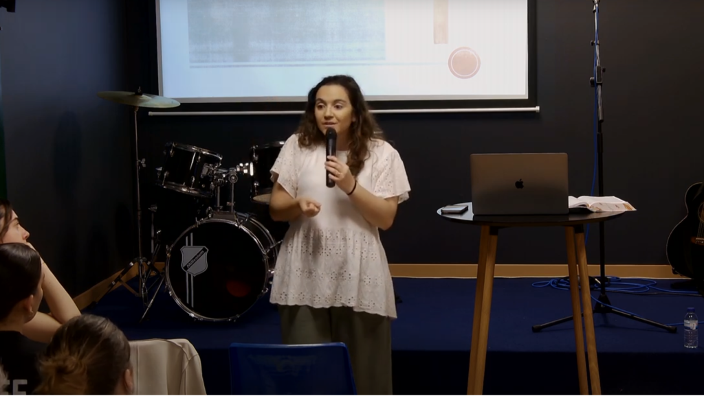 Reunião START: Três jovens na cruz - Ana Ferreira