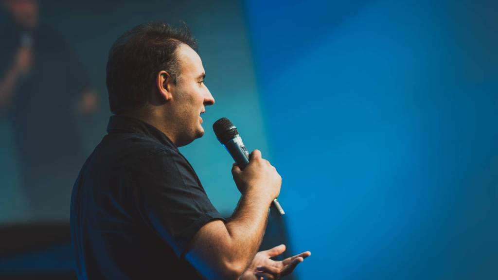 Abalar o mundo com o poder de Deus - Pedro Ferreira