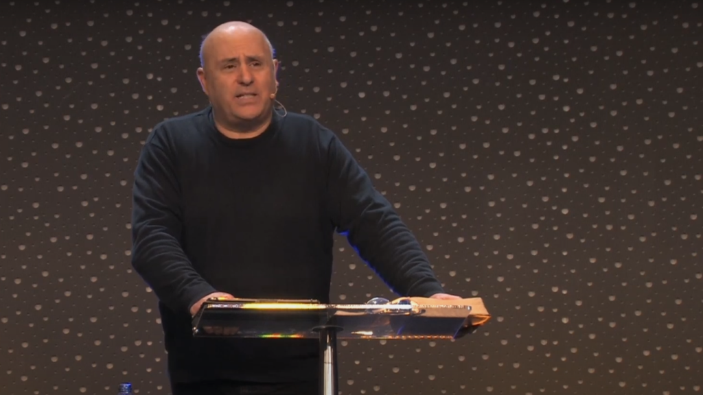 Primícias: Fortaleça a sua fé - António Ferreira