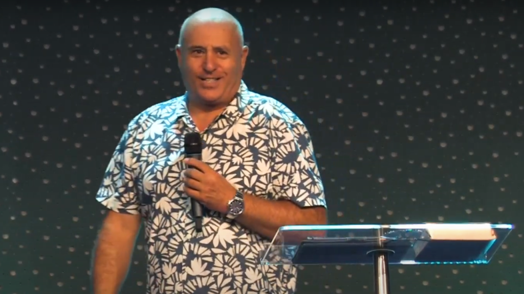 Como posso alcançar a vitória em Cristo - António Ferreira