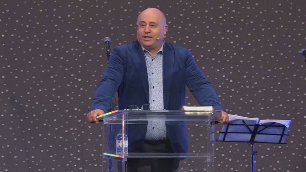 Quem sou eu? - António Ferreira