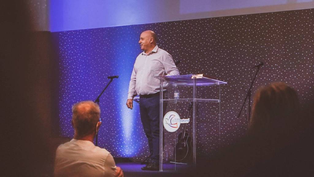 Conhecendo as táticas do inimigo - António Ferreira