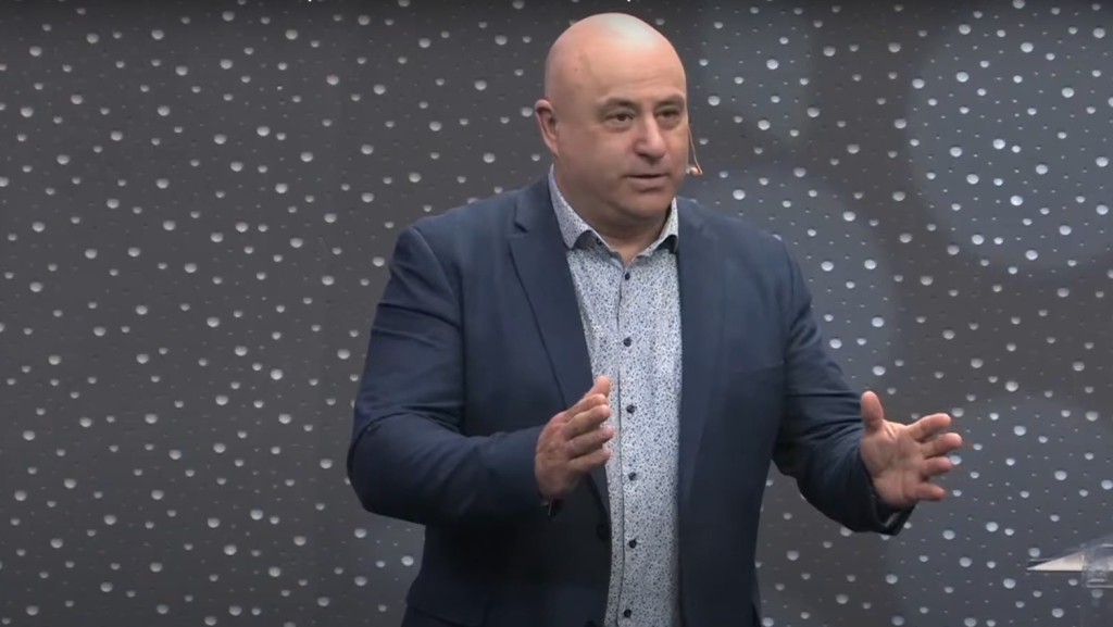 Onde estão os seus vasos vazios? - António Ferreira