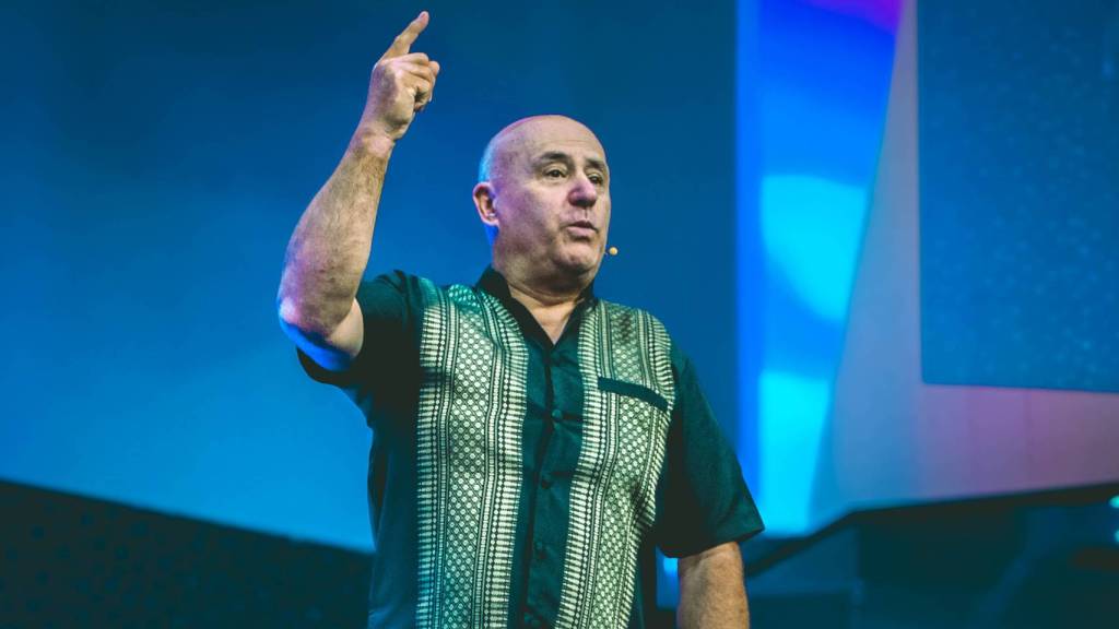 É da vontade de Deus curar - António Ferreira