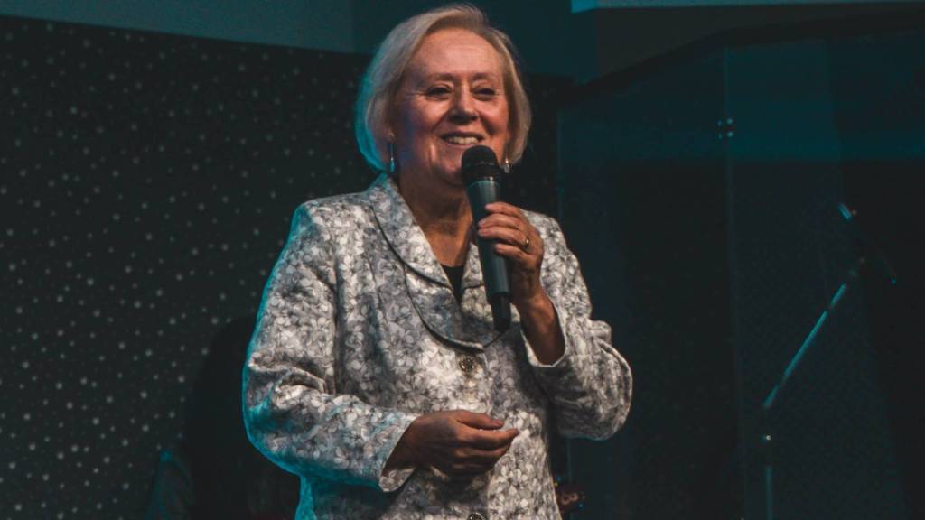 O Espírito Santo - Gena Ferreira