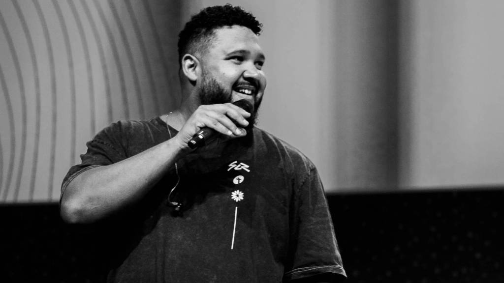 Uma casa para Jesus - Israel Salazar