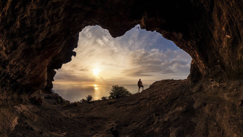 De uma caverna à grandeza - Humberto Castillo