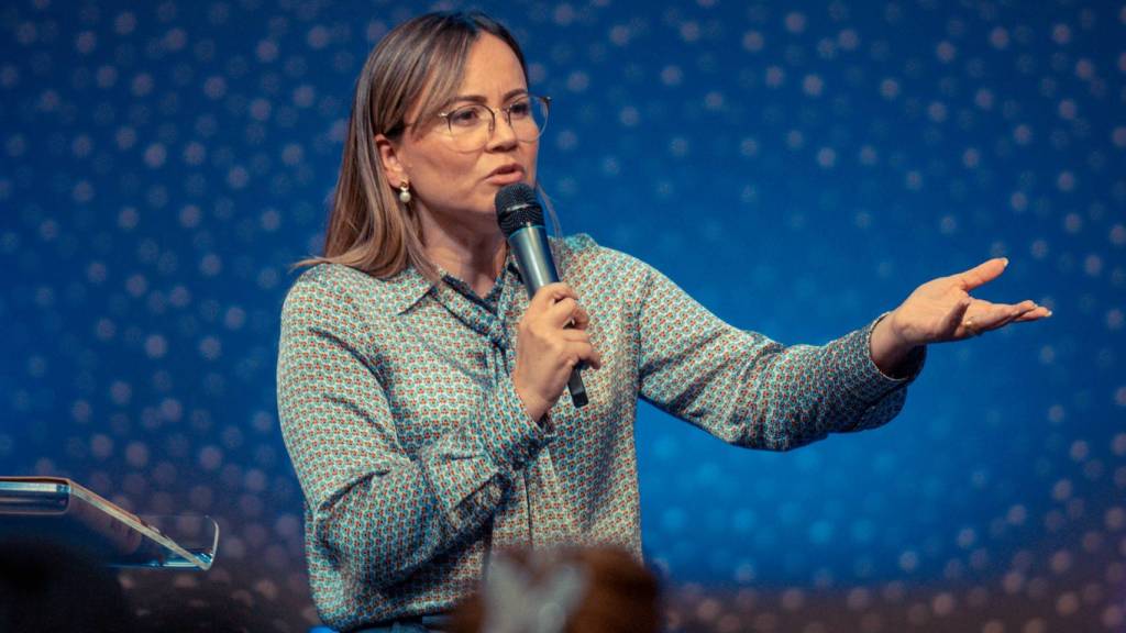 CCA25: Jesus é a fonte inesgotável - Karen Valencia