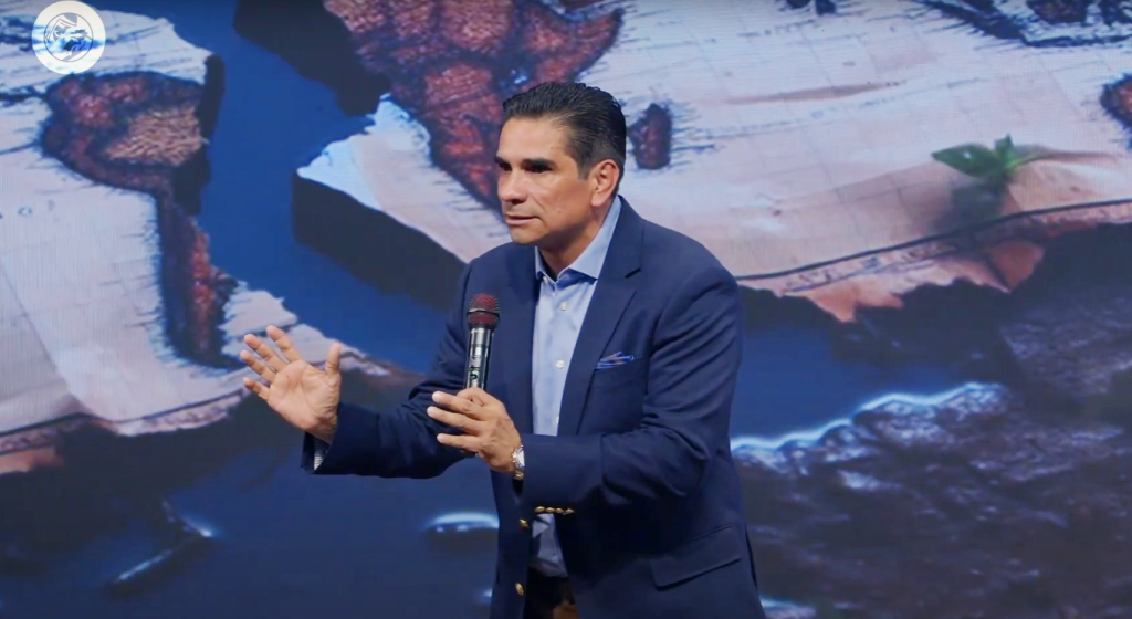 Rompe as limitações impostas - Juan Carlos Eguizabal