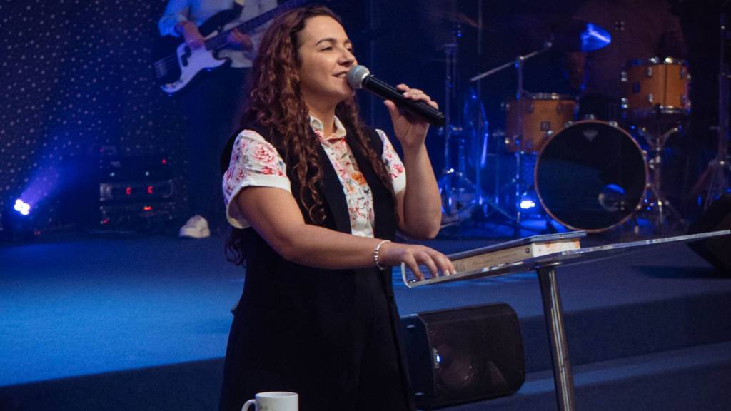 O que Deus está a ver? - Ana Ferreira